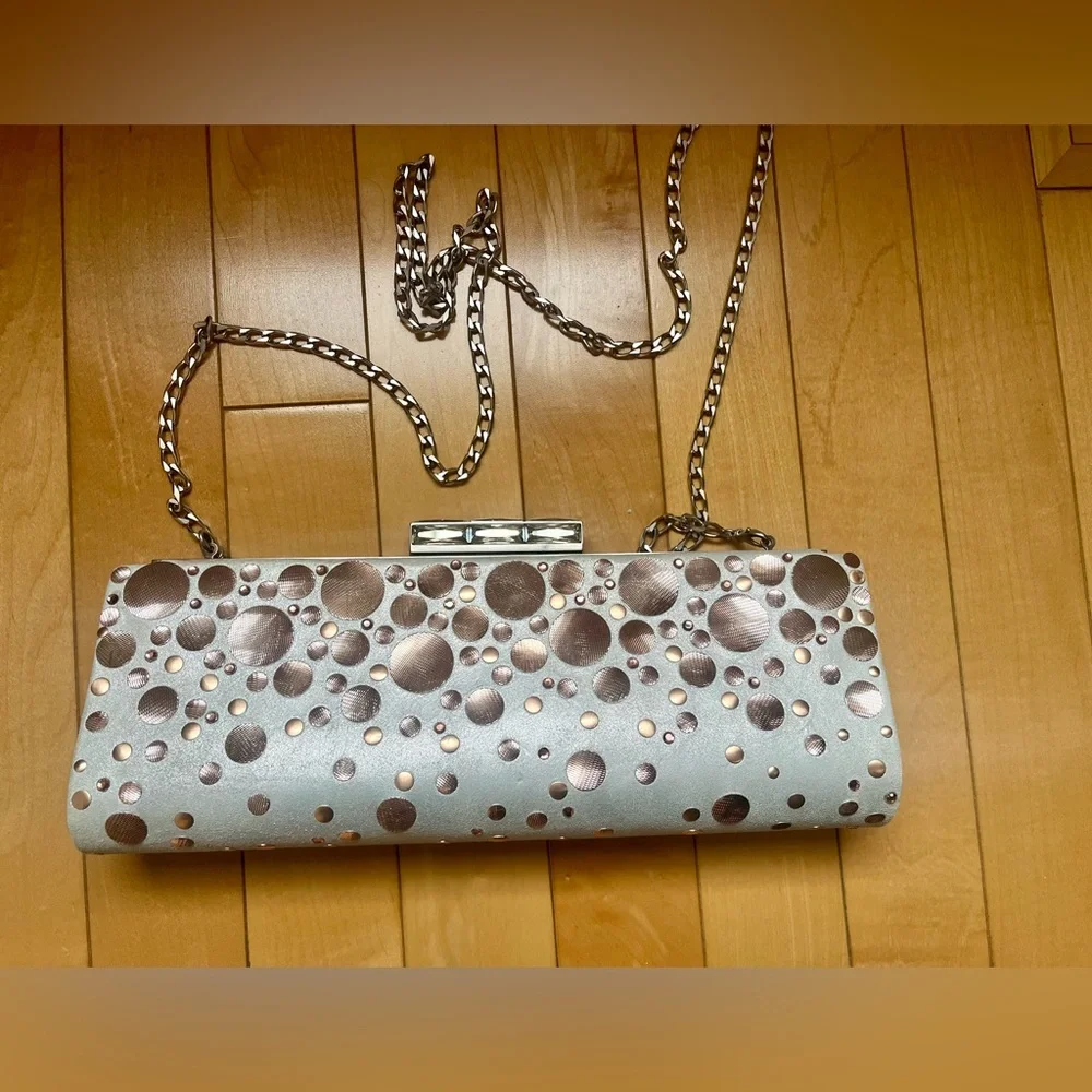 Elegant Silver and Gold Clutch Bag, New, 10.8’ - 4’ size - Picture 1 of 5